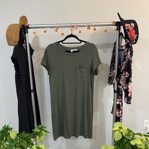 Army Green C&C California Size L T-Shirt Dress